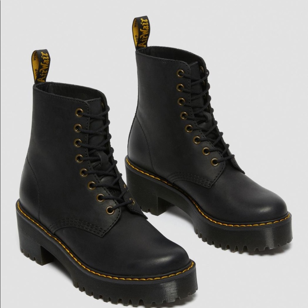 Dr.Martens Shriver HI Boots
